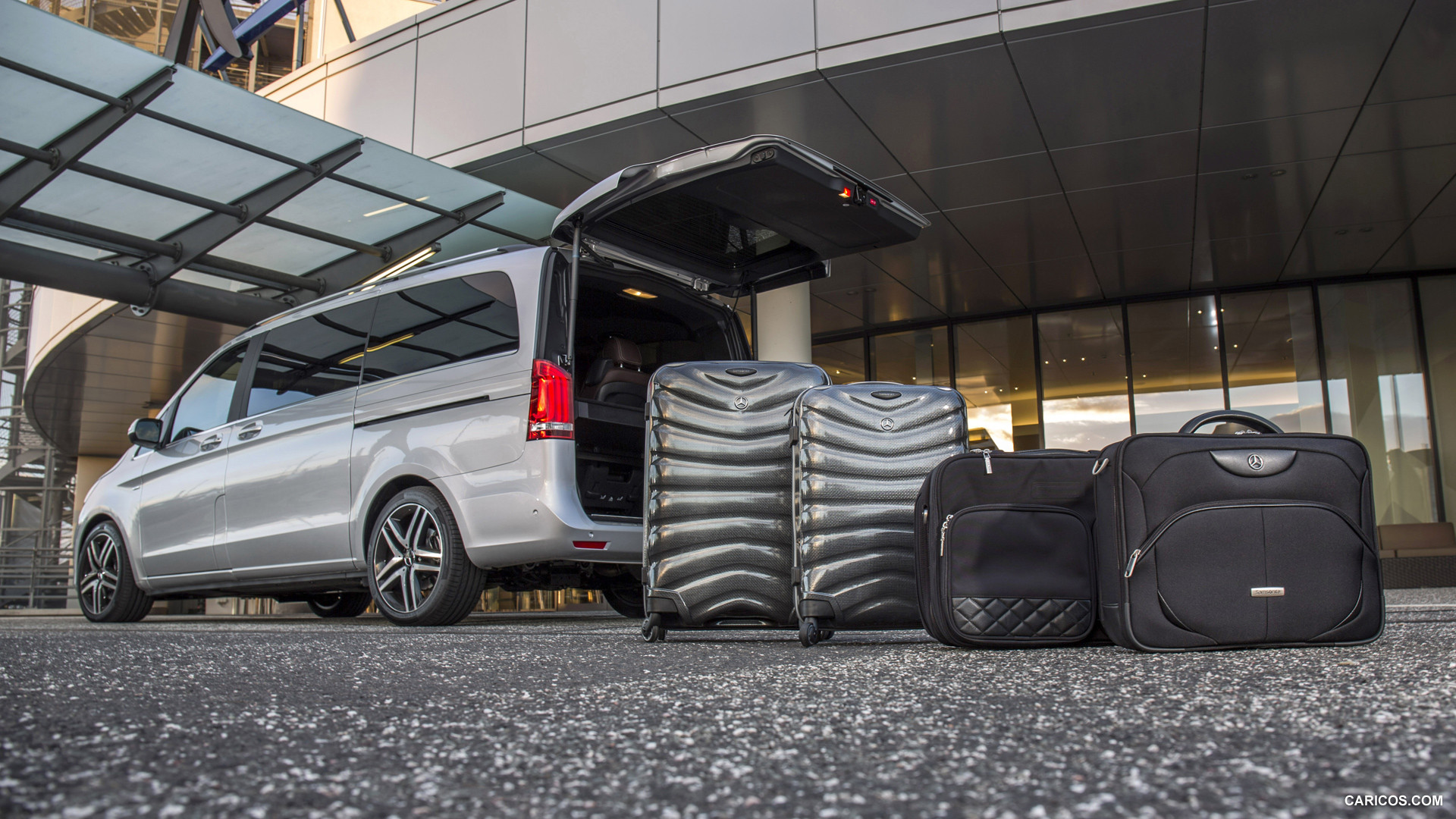 luggage transportation